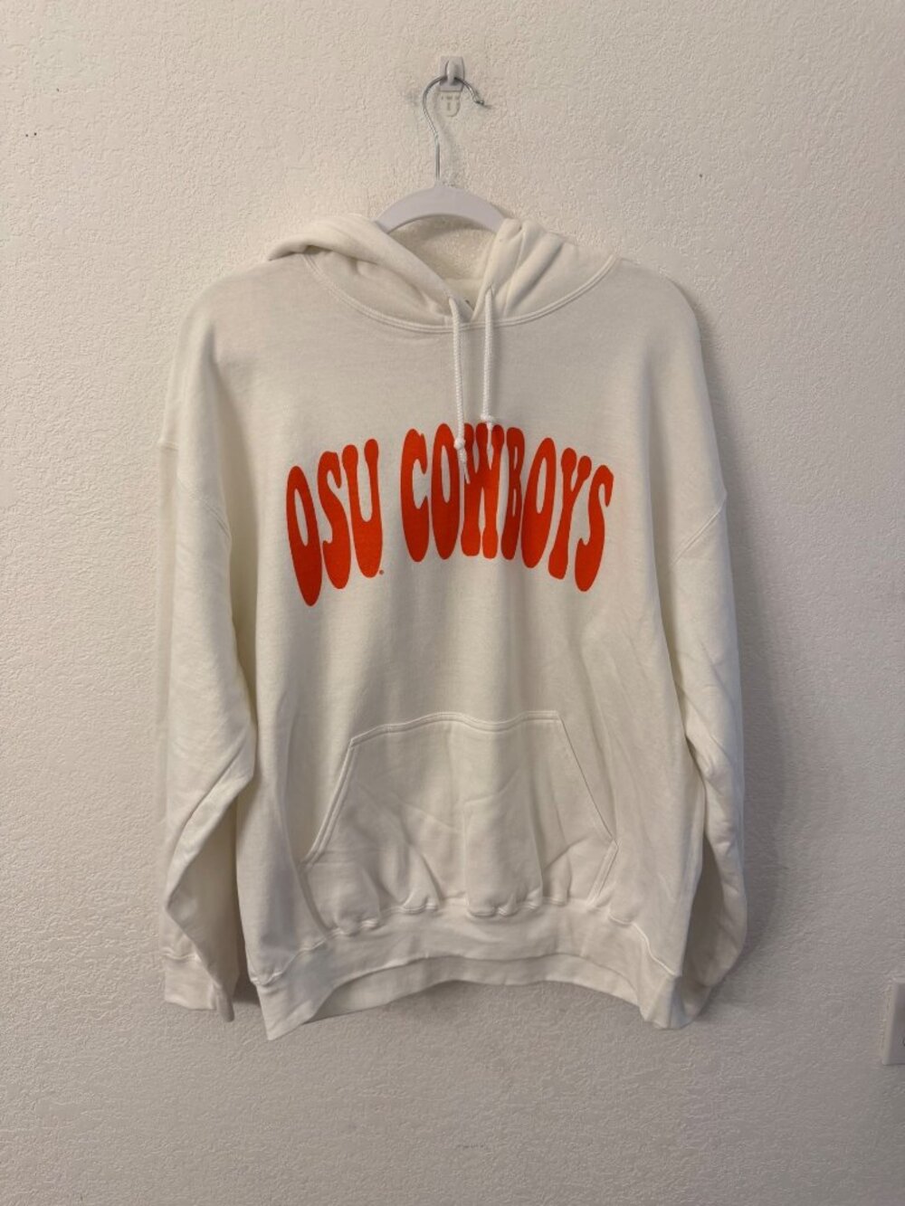 OSU Cowboys White Hoodie Gildan Heavy Blend Size Large